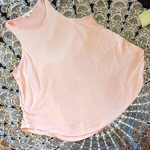 Haute Monde Flow eraserback tank